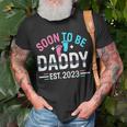 Soon To Be Daddy Est 2023 New Dad Pregnancy Unisex T-Shirt Gifts for Old Men