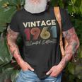 Vintage 1961 Wedding Anniversary Born In 1961 Birthday Party T-Shirt Gifts for Old Men