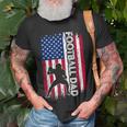 Vintage American Flag Football Dad Daddy Men T-Shirt Gifts for Old Men