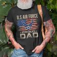 Vintage US Air Force Proud Dad With American Flag T-Shirt Gifts for Old Men