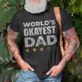 Worlds Okayest Dad Vintage Style T-Shirt Gifts for Old Men