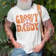 Groovy Daddy 70S Aesthetic Nostalgia 1970S Retro Dad T-Shirt Gifts for Old Men