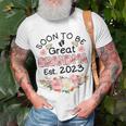 Soon To Be Great Grandma 2023 Mothers Day First Time Grandma Unisex T-Shirt Gifts for Old Men